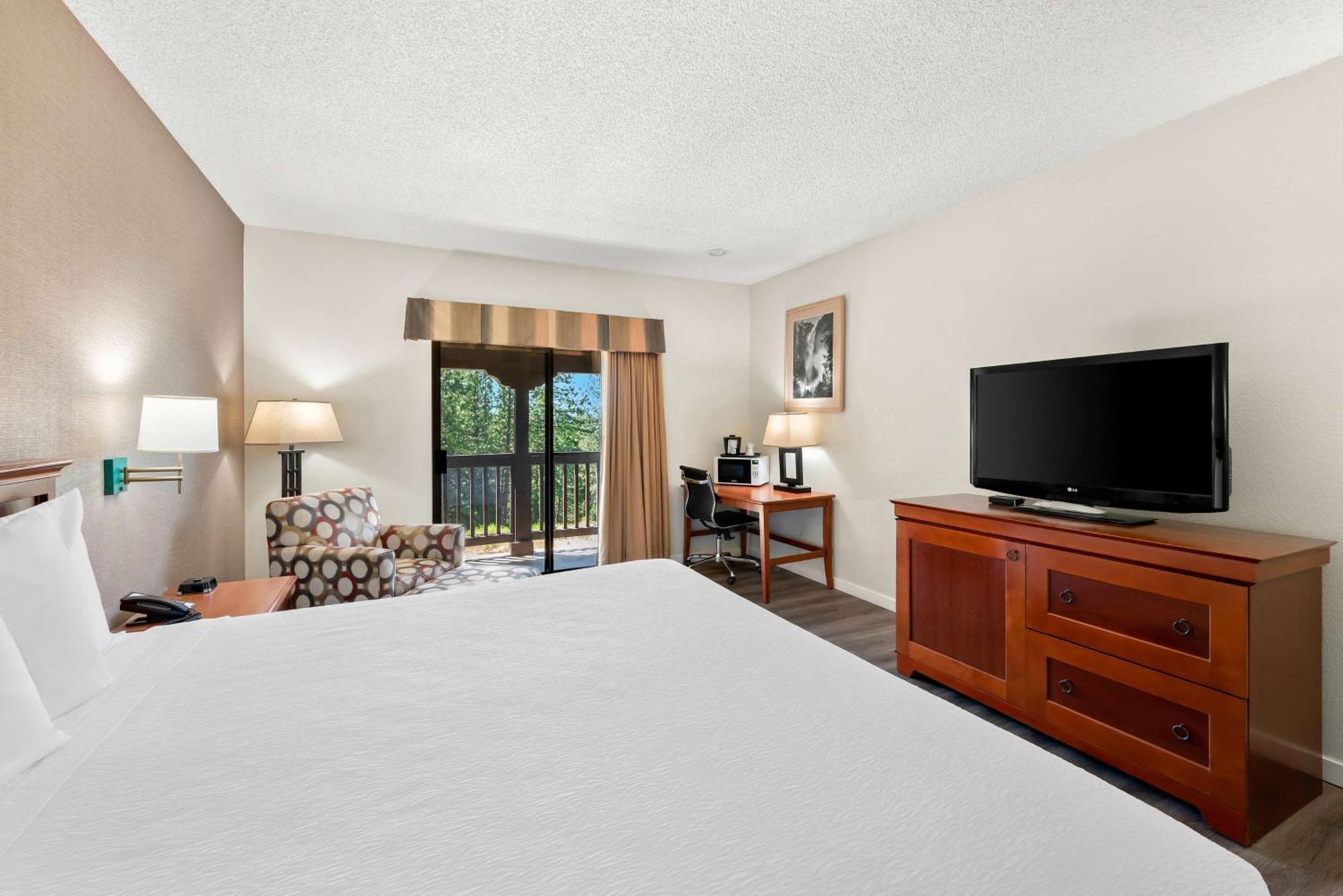 Best Western Stagecoach Inn Pollock Pines Eksteriør billede