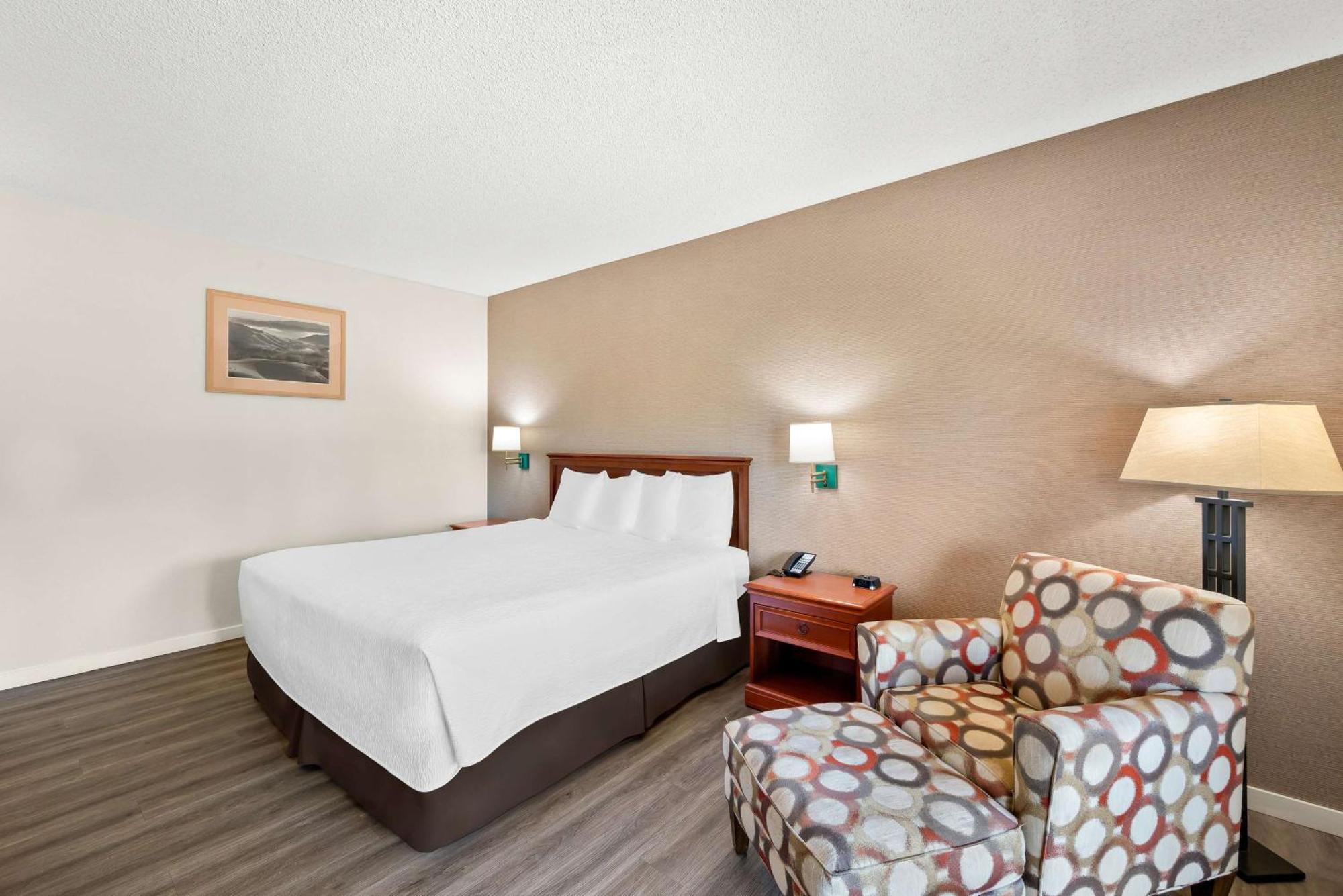 Best Western Stagecoach Inn Pollock Pines Eksteriør billede