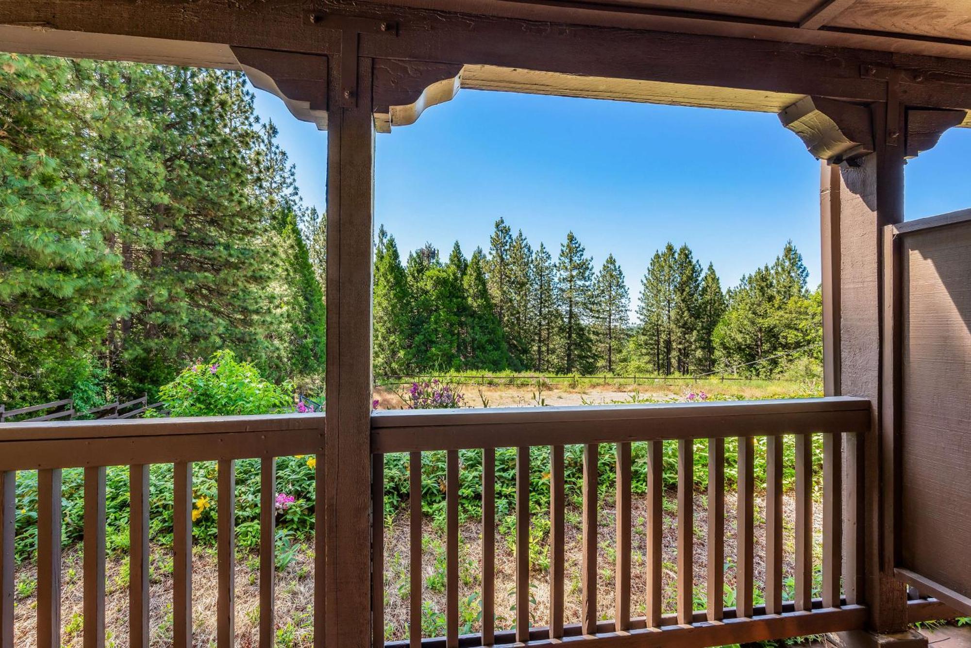 Best Western Stagecoach Inn Pollock Pines Eksteriør billede